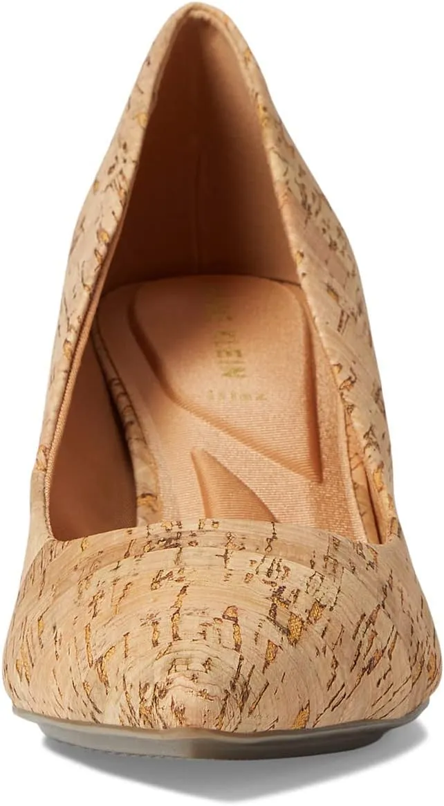 Anne Klein Womens Benedette Padded Insole Faux Leather Pumps