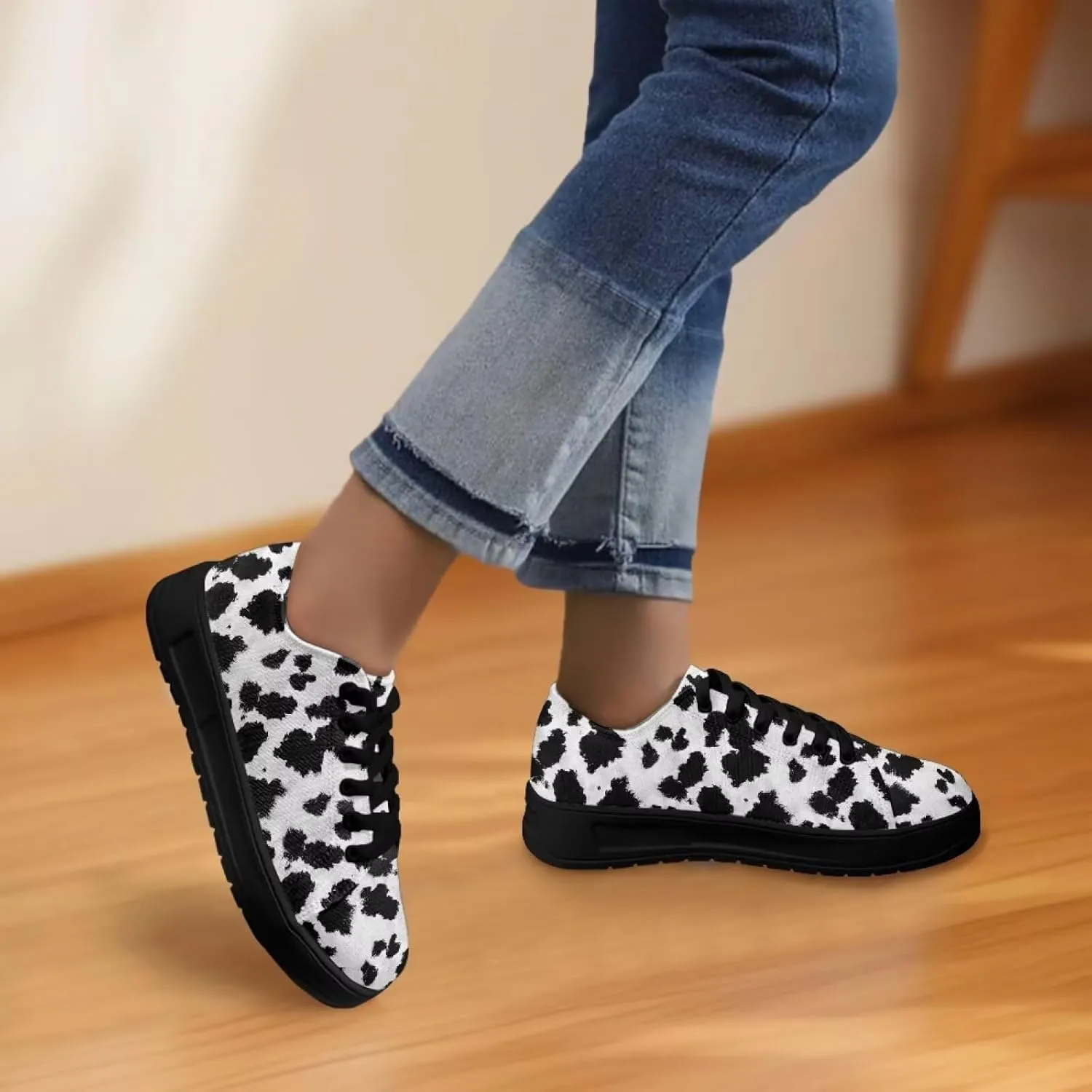 Canvas Shoes Lace-Up Low Top Sneakers Womens Fashion Casual Shoes Walking Comfortable Platform Canvas Sneakers