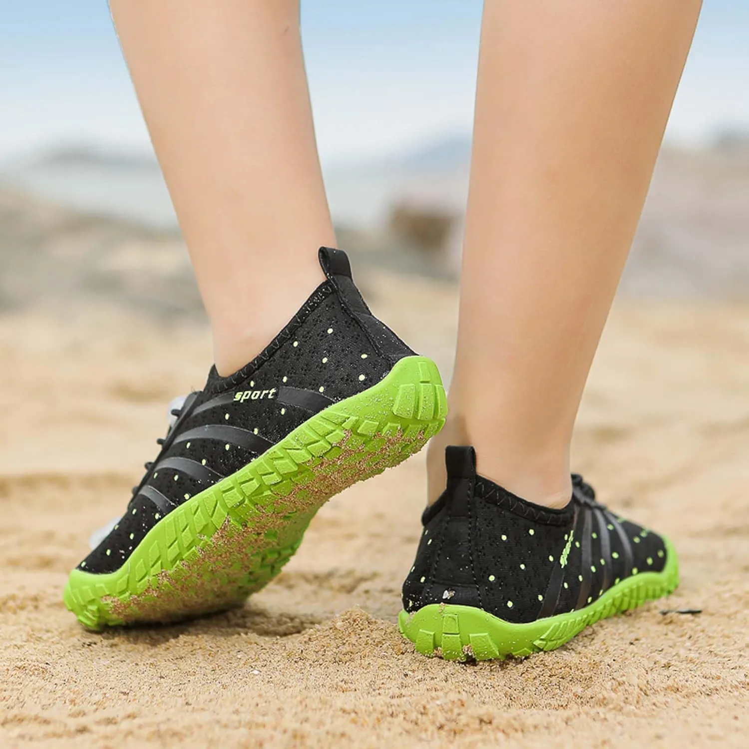 Fashion Boys Girls' Width Edition Lightweight Comfortable Wading Beach Shoes, Casual Skateboarding Shoes , Versatile Anti slip Walking Shoes, Outdoor Jogging Shoes, Leisure Dance Shoes, Park Flats