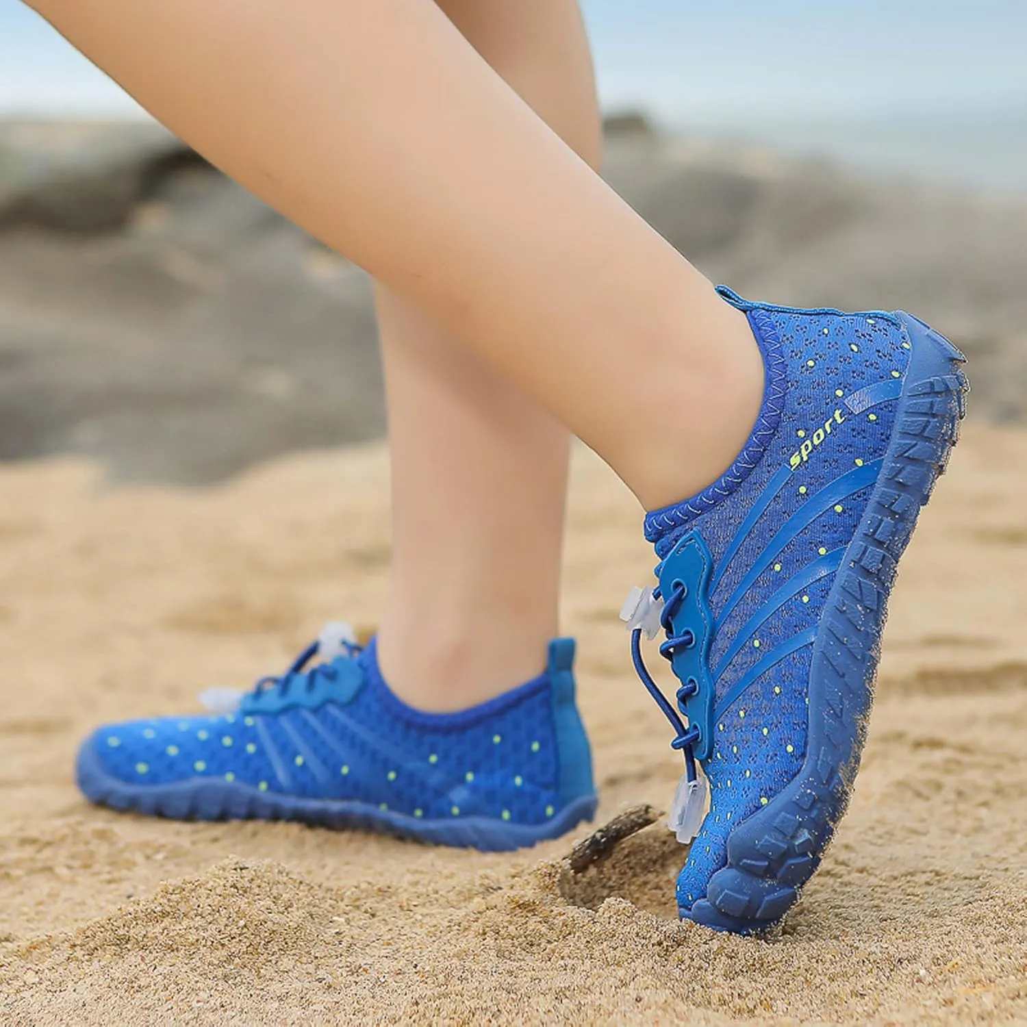 Fashion Boys Girls' Width Edition Lightweight Comfortable Wading Beach Shoes, Casual Skateboarding Shoes , Versatile Anti slip Walking Shoes, Outdoor Jogging Shoes, Leisure Dance Shoes, Park Flats