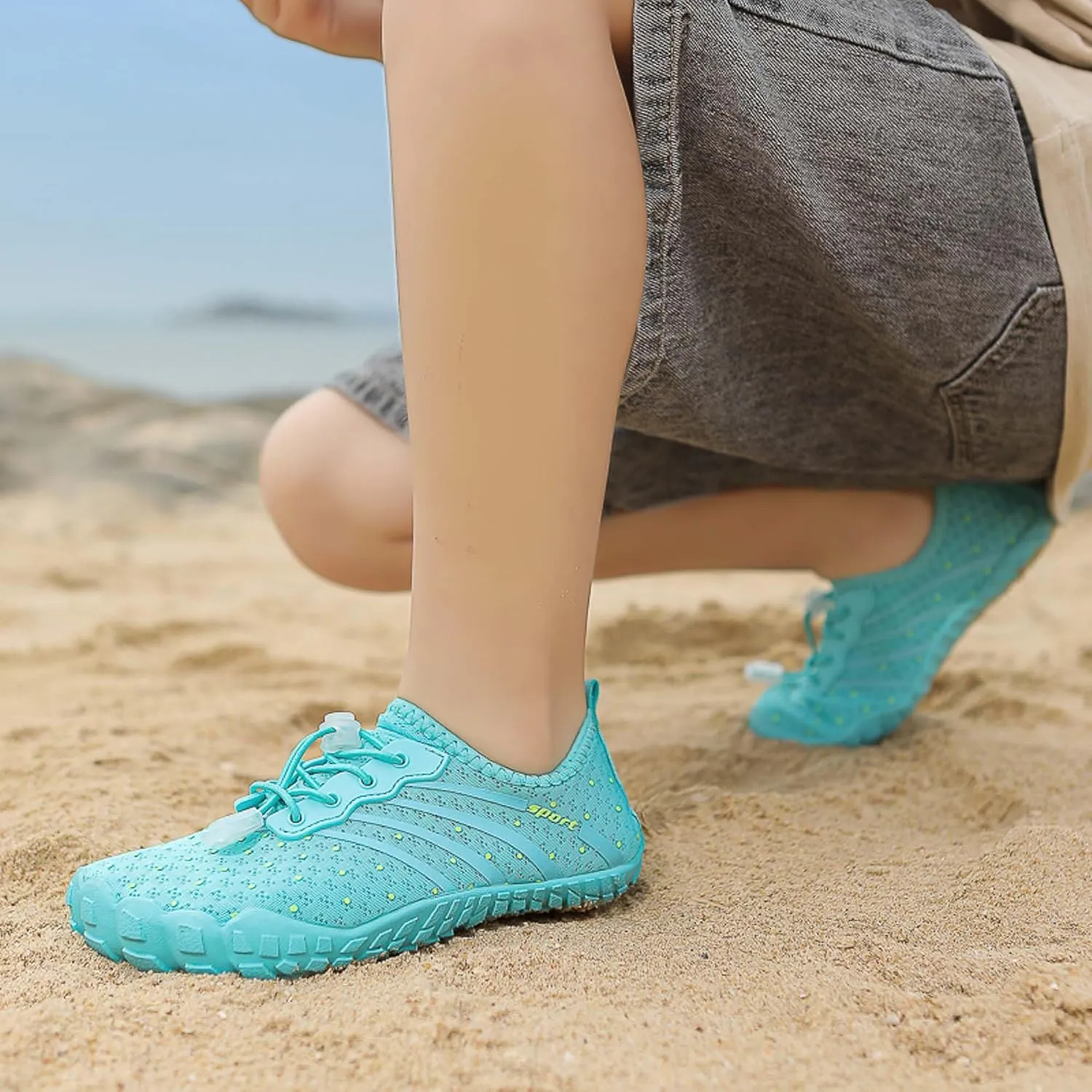 Fashion Boys Girls' Width Edition Lightweight Comfortable Wading Beach Shoes, Casual Skateboarding Shoes , Versatile Anti slip Walking Shoes, Outdoor Jogging Shoes, Leisure Dance Shoes, Park Flats
