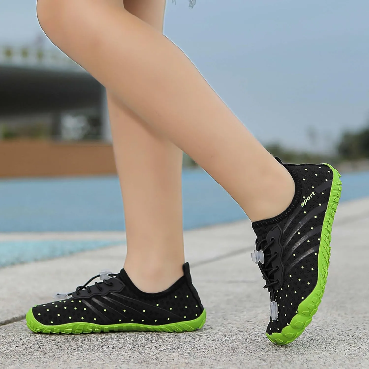 Fashion Boys Girls' Width Edition Lightweight Comfortable Wading Beach Shoes, Casual Skateboarding Shoes , Versatile Anti slip Walking Shoes, Outdoor Jogging Shoes, Leisure Dance Shoes, Park Flats