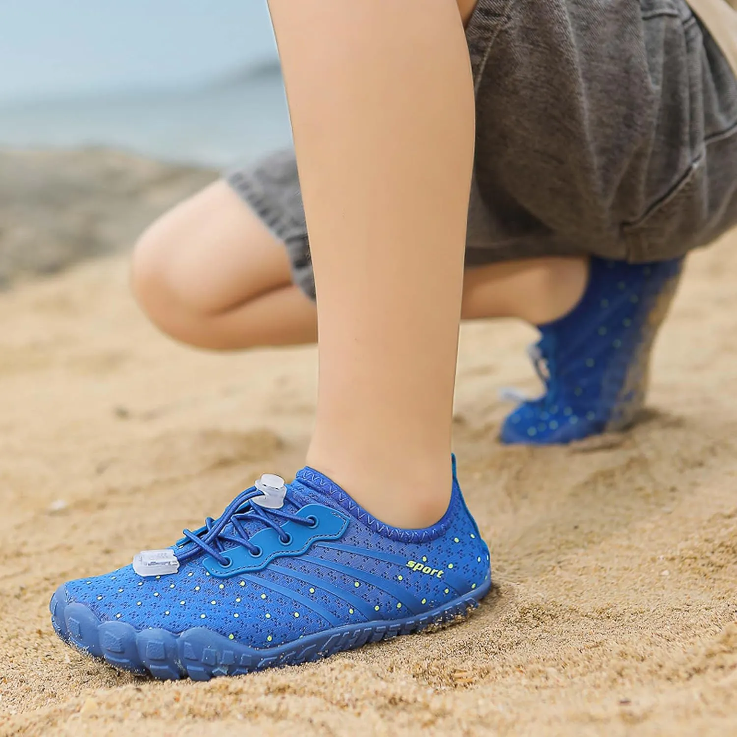 Fashion Boys Girls' Width Edition Lightweight Comfortable Wading Beach Shoes, Casual Skateboarding Shoes , Versatile Anti slip Walking Shoes, Outdoor Jogging Shoes, Leisure Dance Shoes, Park Flats