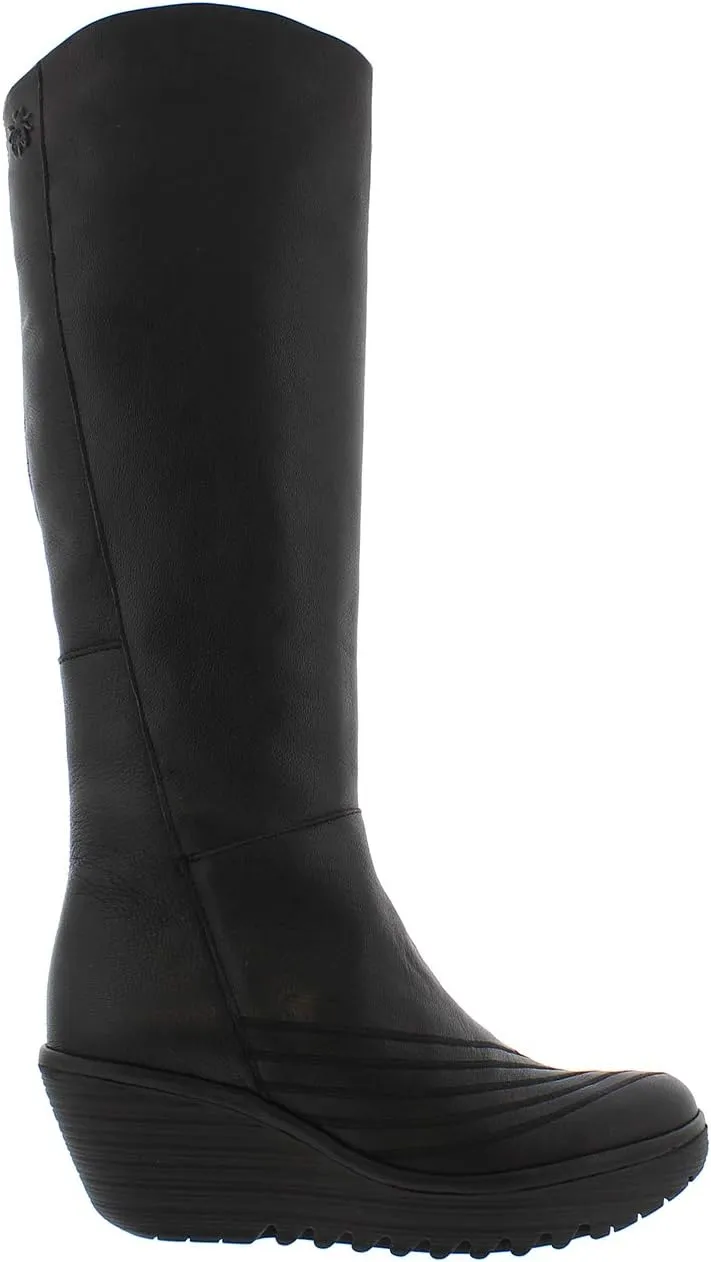 FLY London Women's Chukka Boots