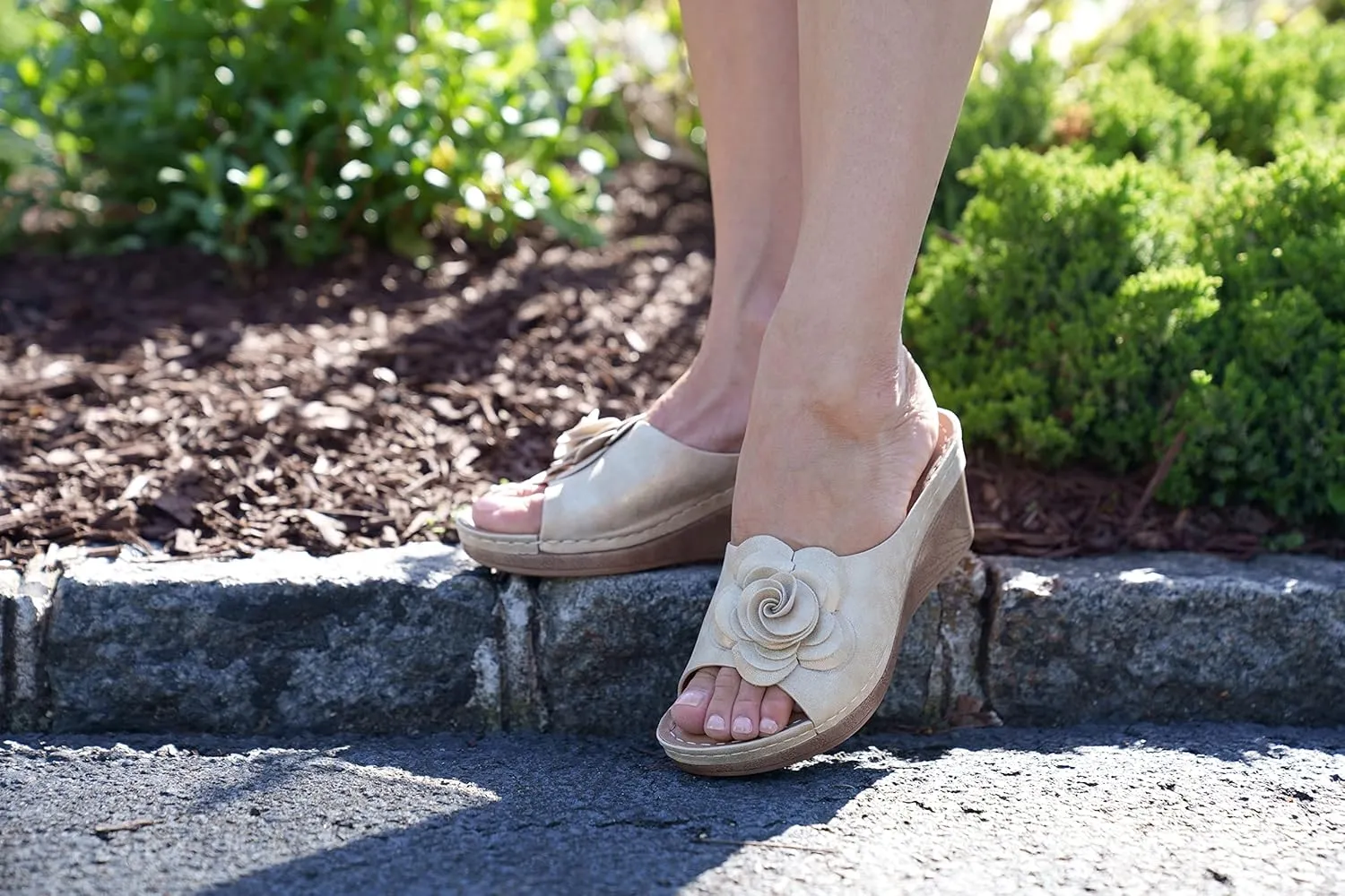 GC Shoes Womens Wedge Sandals, Open Toe Mid Heel Platform, Comfy Vegan Leather Flower Strap Thong, Flora