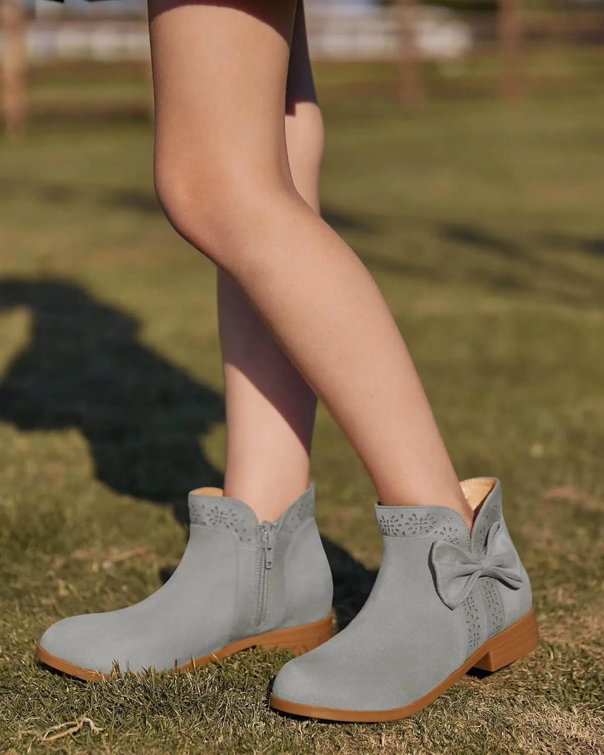 Girls Kids Bow Knot Ankle Boots Faux Suede V Cutout Low Stacked Heel Side Zipper Chelsea Shoes