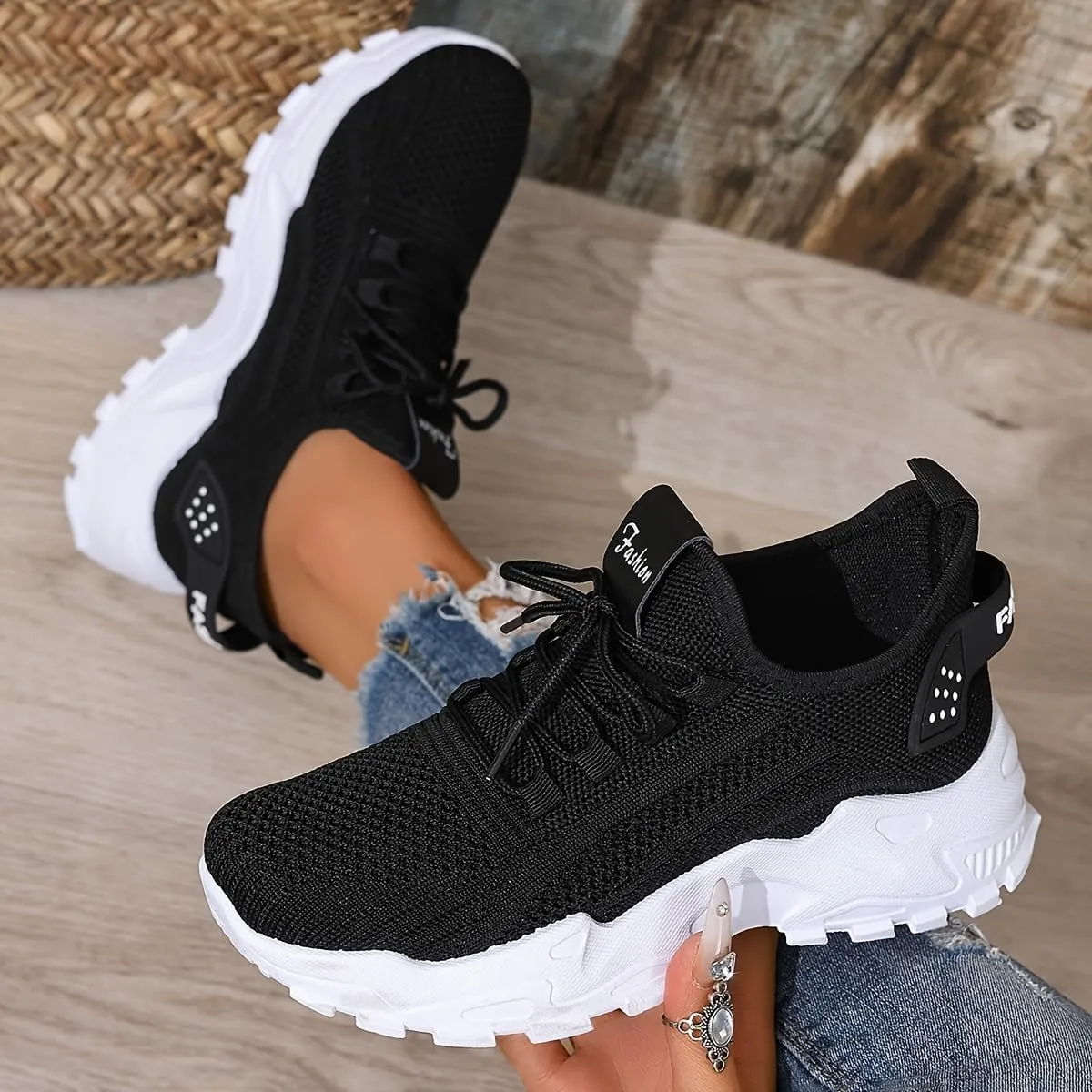 Large Size Women's White Shoes, Summer mesh lace Sneakers, Comfortable Low-top Running, Travel and Vacation Leisure