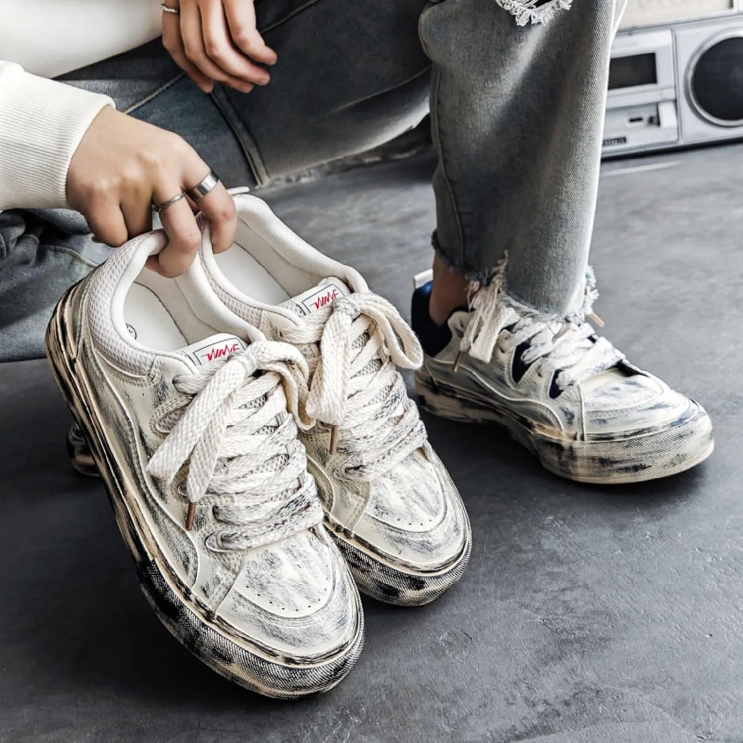 Men's Vintage Distressed Skate Shoes with Breathable Mesh Tongue & Reinforced Heel - Flat Cushioned Sole Casual Sneakers Lightweight Canvas Footwear for Daily Wear & Street Style