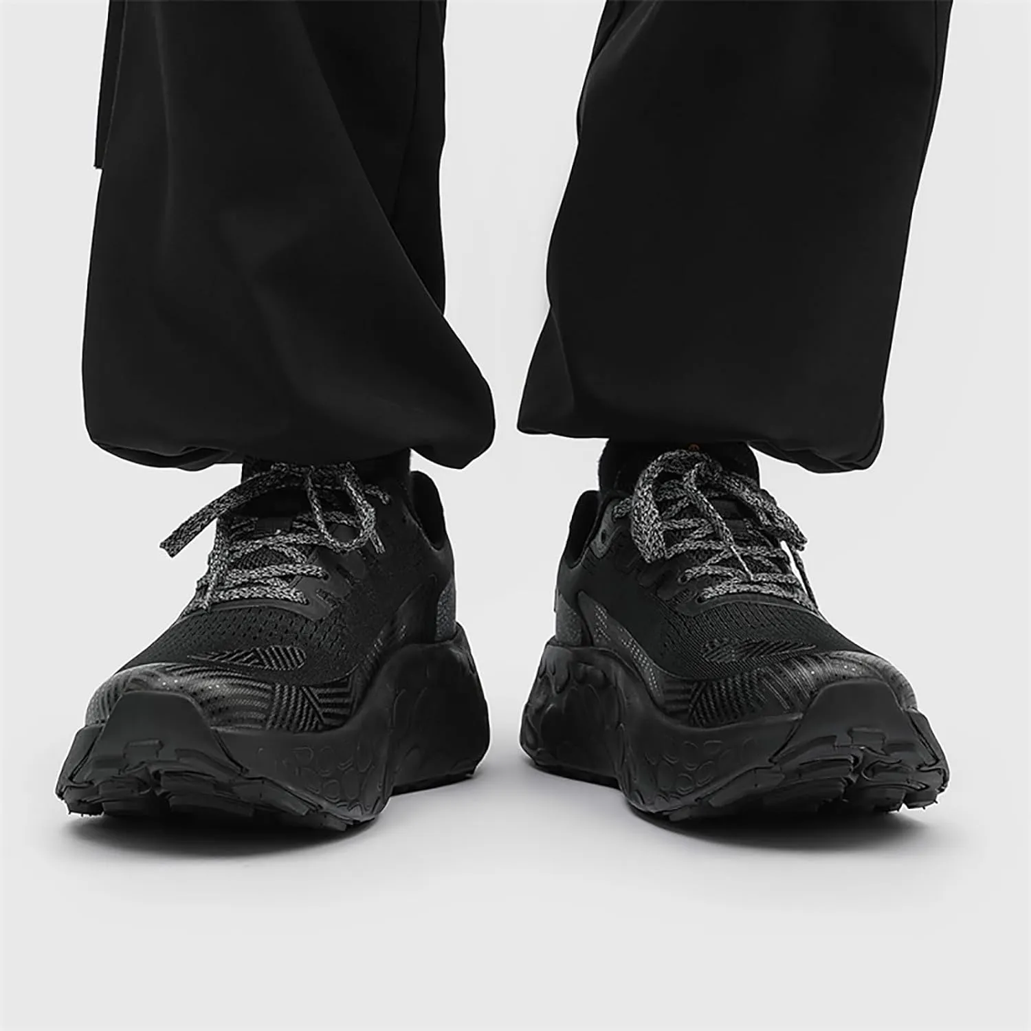 Mnplciea Mens Chunky Sneakers Breathable Platform Sneakers Non Slip Lace Up Casual Shoes