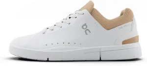 On Women's The Roger Advantage Sneakers
