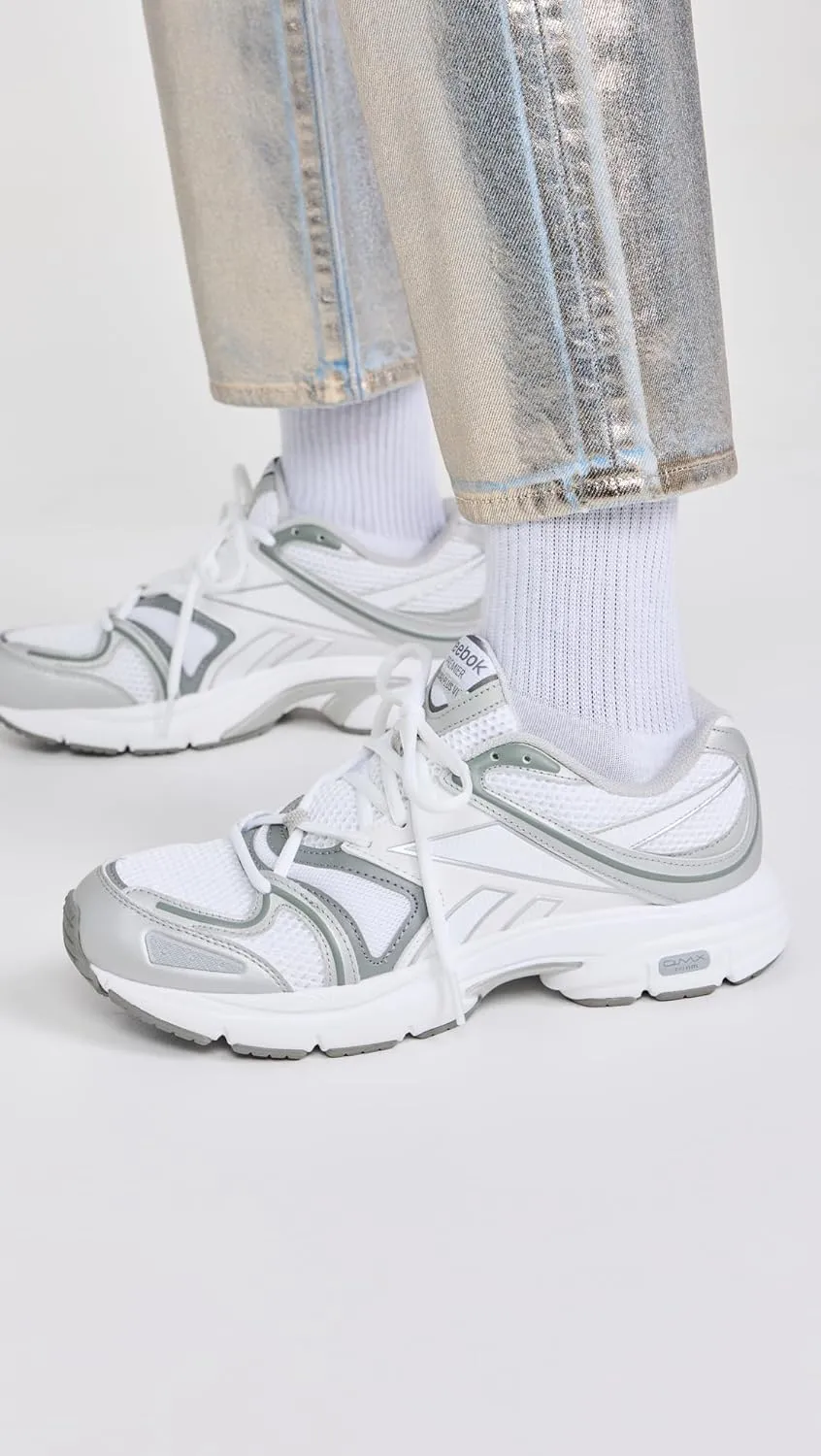 Reebok Unisex-Adult Premier Road Plus Vi Sneaker