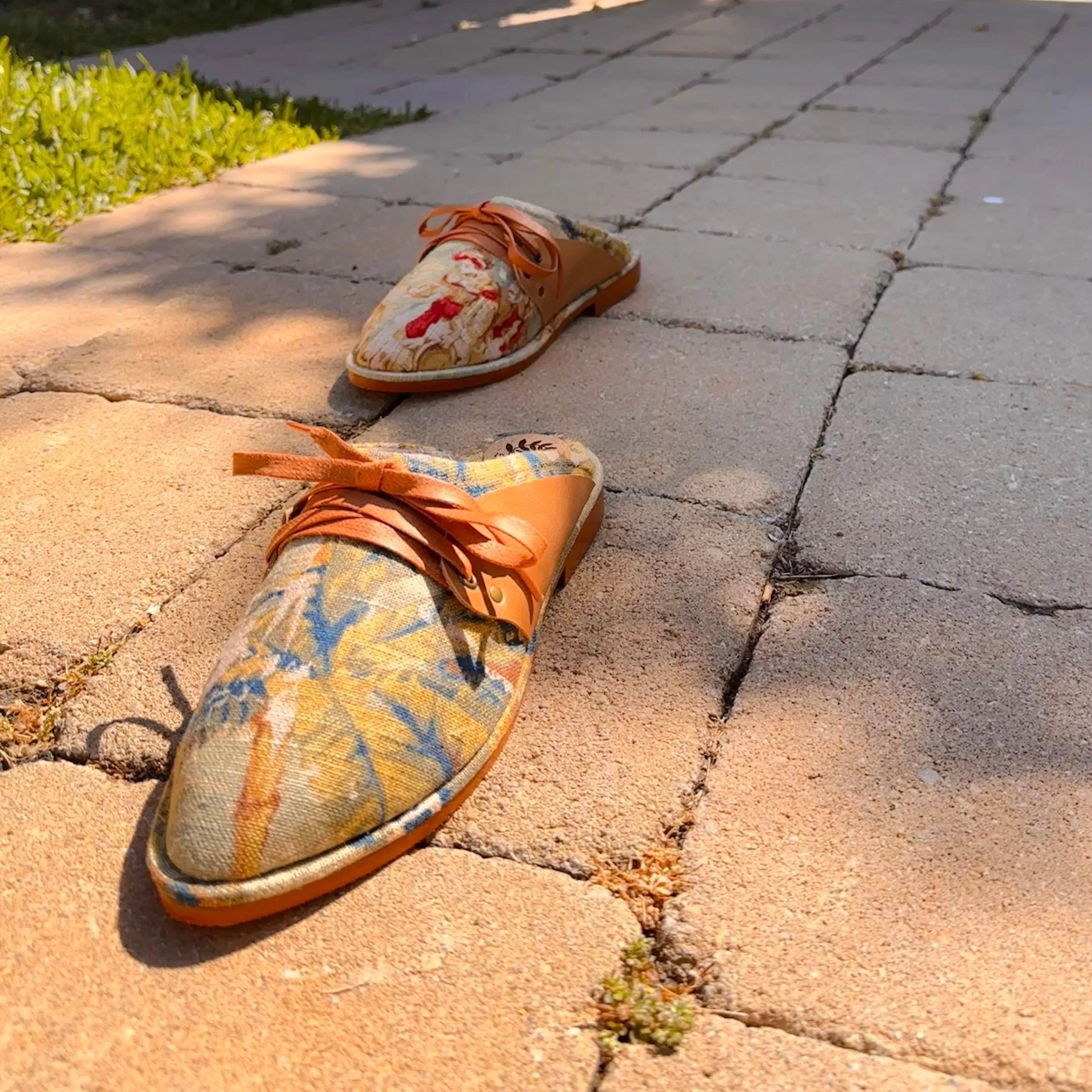 Vintage Garden Laced Mules