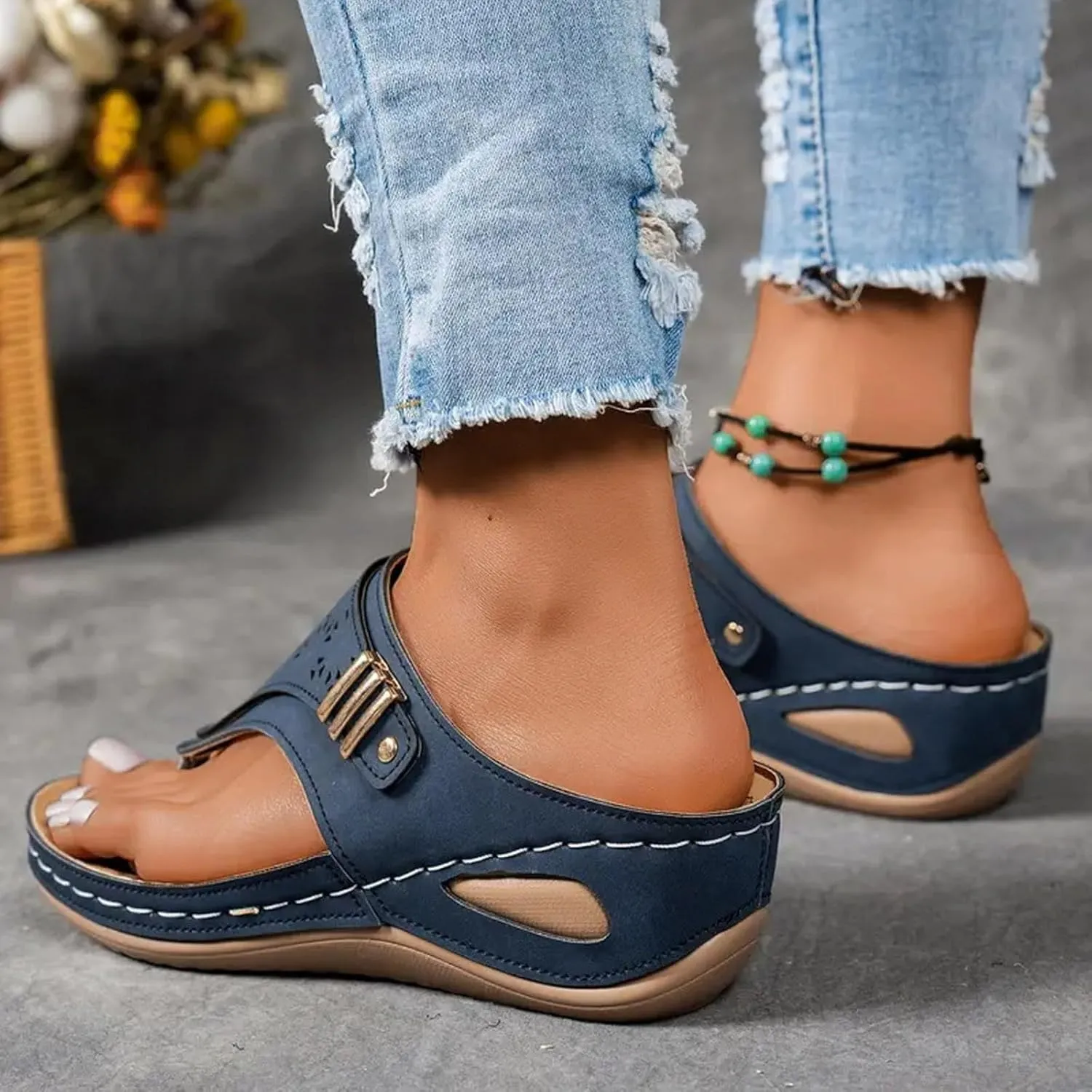 Wedges Slides Bohemia Sandals Thick Soled Wedge Heeled Women's Outdoor Thong Sandals Fashionable And Casual Open Heeled