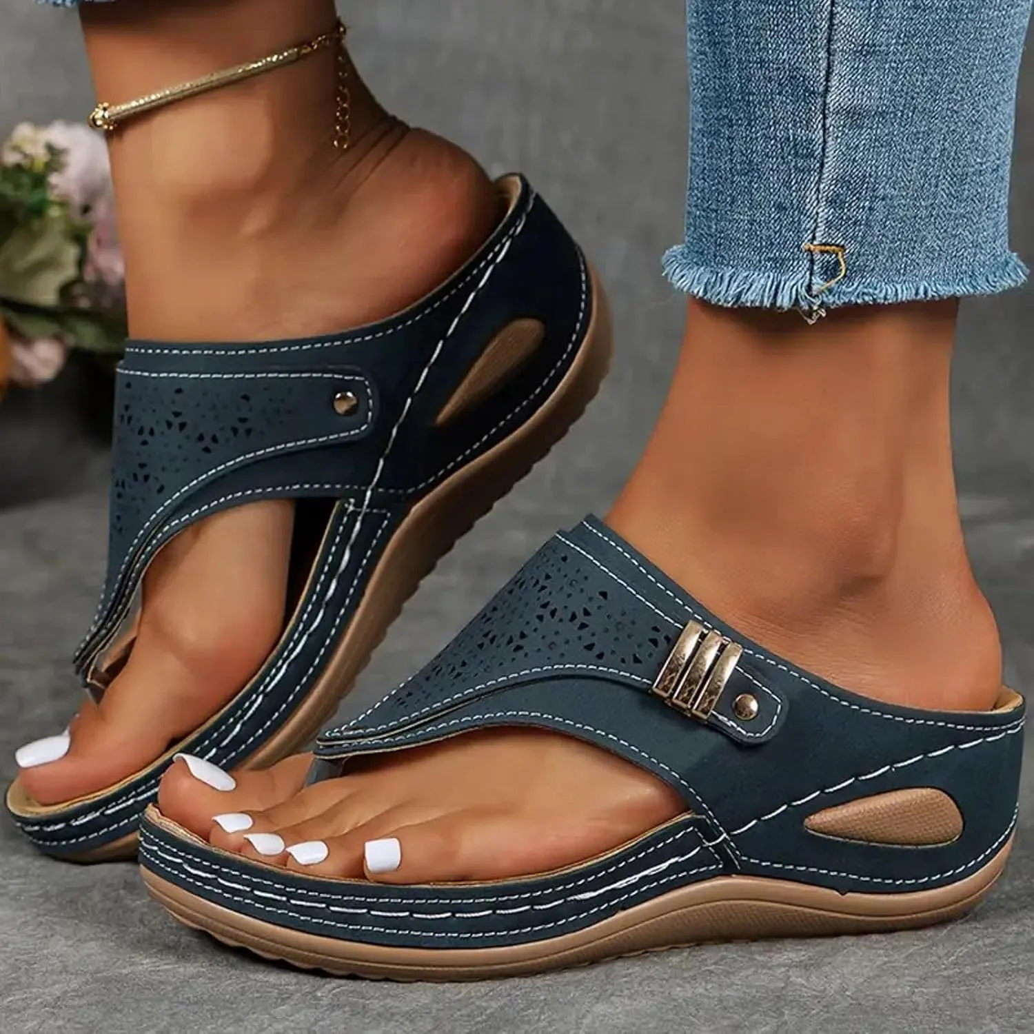 Wedges Slides Bohemia Sandals Thick Soled Wedge Heeled Women's Outdoor Thong Sandals Fashionable And Casual Open Heeled