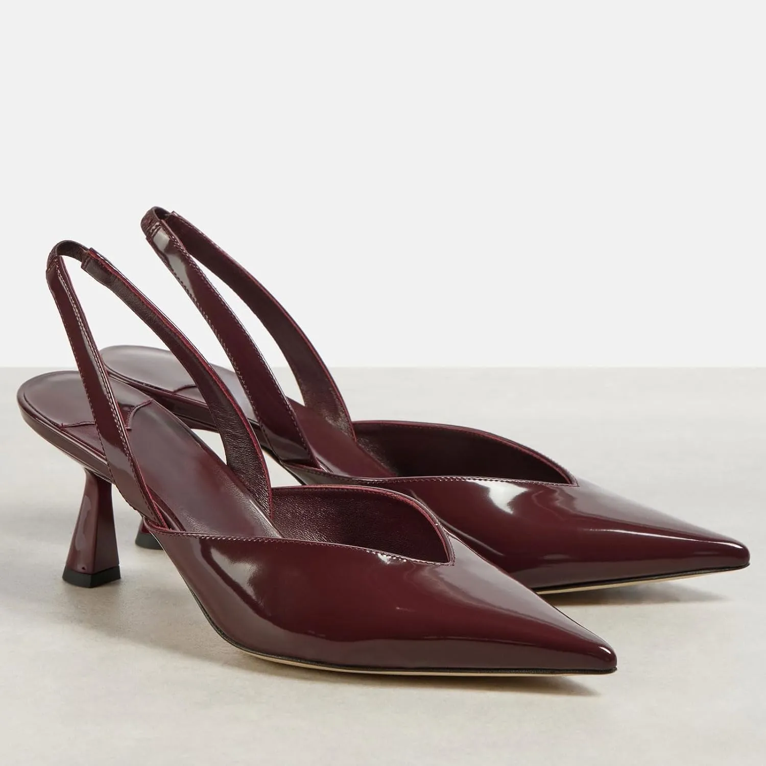 Women's Kitten Heel Pointed Closed Toe Slingback Pumps Fashion V Shaped Silhouette Slip On High Heel Summer Shoes Wedding Prom Dressy Heeled Sandals for Women