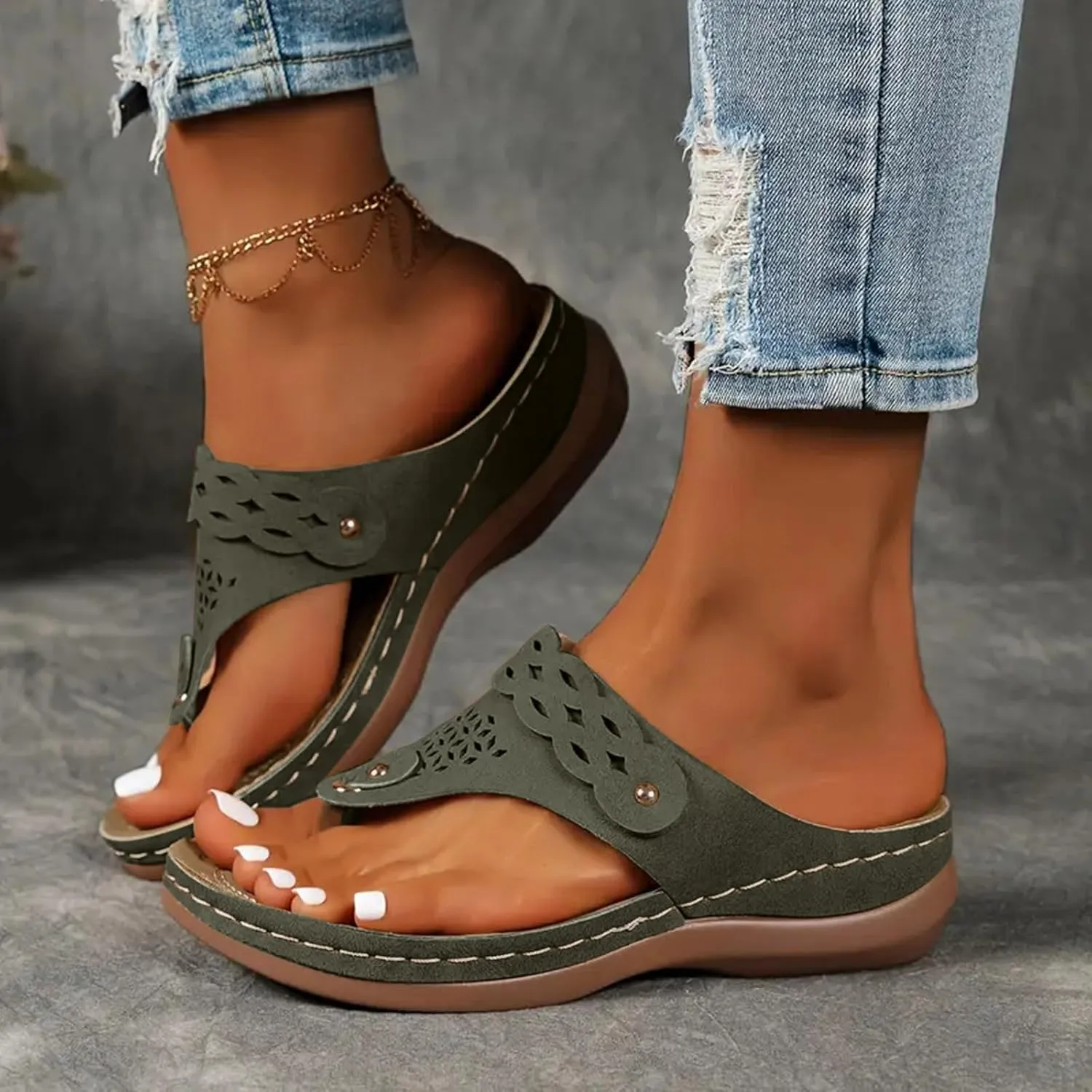 Womens Sandals with Arch Support,2025 Summer Dressy Wedges Shoes for Women Thick Sole Flip Flops With Arch Support Comfortable Walking Sandals Womens Summer Beach Slipper Ladies Thong Sanal